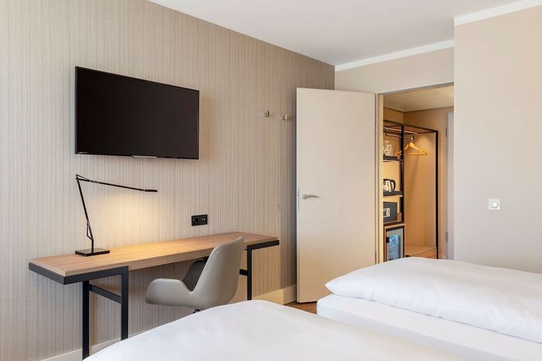 Hotel NH K�ln Altstadt