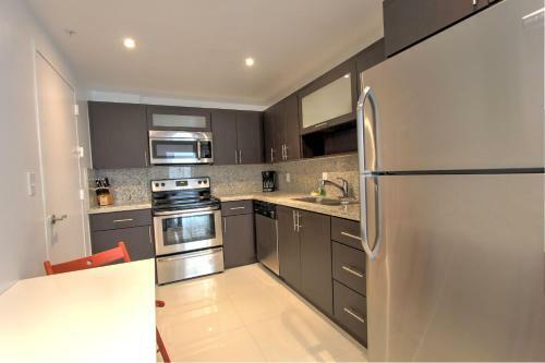 Apartamentos Hollywood Condo's