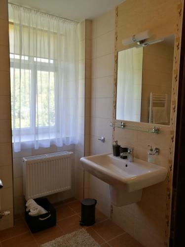 Apartm�n Marta, 200 M Ski Tatranska Lomnica