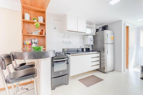 Apartamento It34 Triplex 5 Quartos A 100m Da Praia Do Surf - Itacimirim