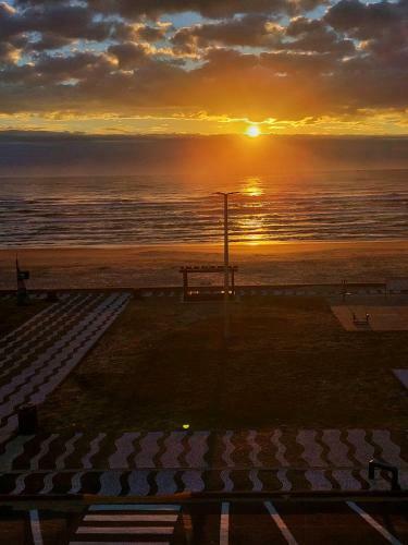 Apartamento Incr�vel Sacada A Beira Mar Apto 3q