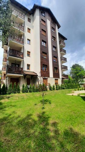 Holiday Spa Lux Apartment