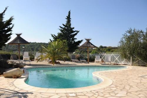 Bed & Breakfast Les H�tes De La Combe Mouis
