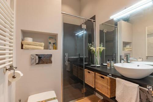 Bilbao Arte II Apartment By Aston Rentals