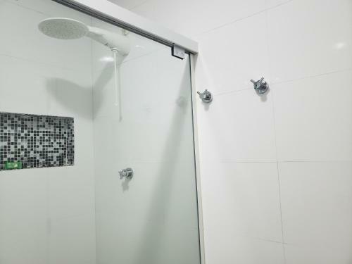 Apartamento No Alto Com Estacionamento E Wi-fi