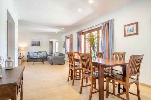 Villa Can Mares