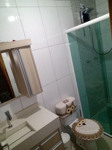 Casa Garagem E Churrasqueira
