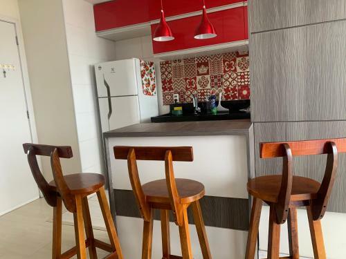 Apartamento 2 Quartos Condom�nio Com Piscina