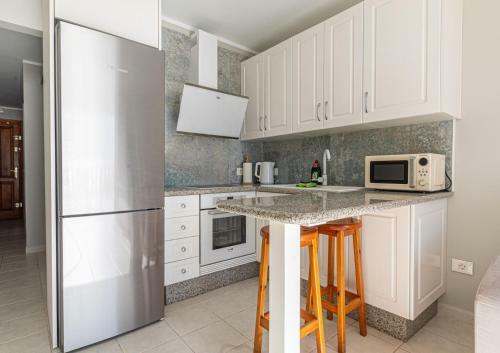 Los Gigantes Cliffs Apartment