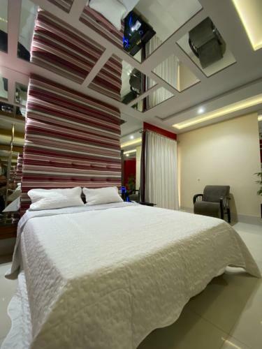 Yes Motel