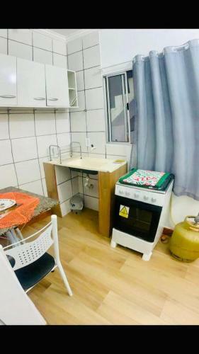 Apartamento Kitnet Mobiliada Temporada Em Vila Velha