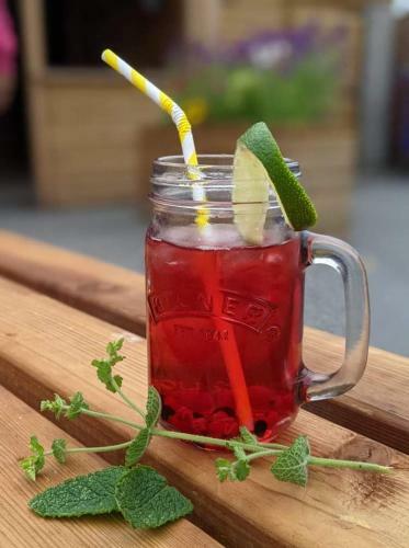 Posada Crown & Anchor Inn