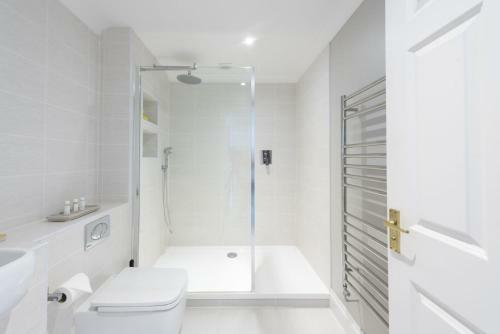 Ivory, Carbis Beach Apartments