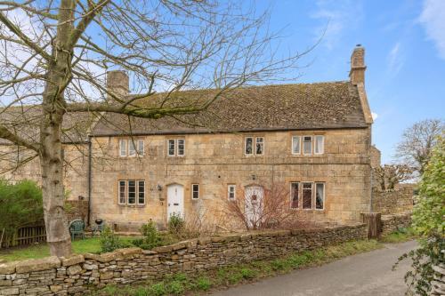 Tiesel Cottage