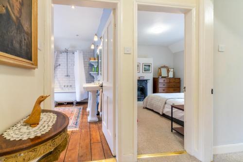 Tiesel Cottage