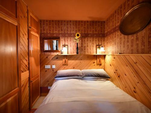 Colin's Cottage