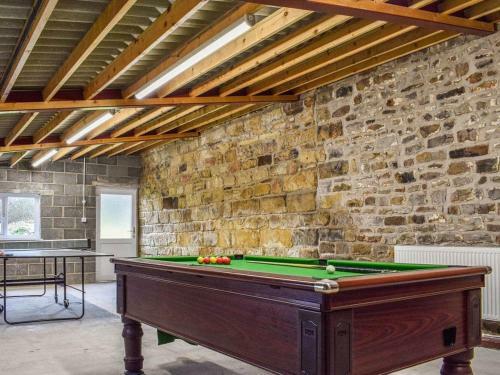 Bartlett's Barn- Uk38276