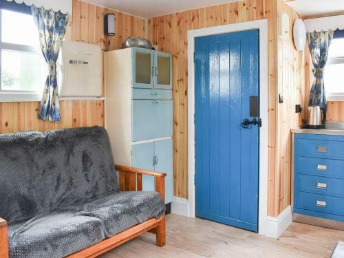 Skipton Shepherd's Hut - Dales View