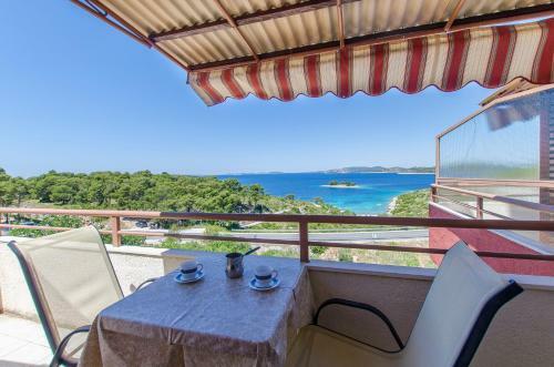 Apartments Bilo
