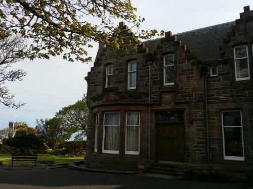 Crail House Apartments