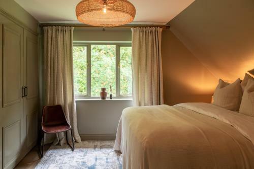 Villa Beautiful Luxury Property In The Surrey Hills
