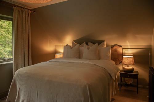 Villa Beautiful Luxury Property In The Surrey Hills