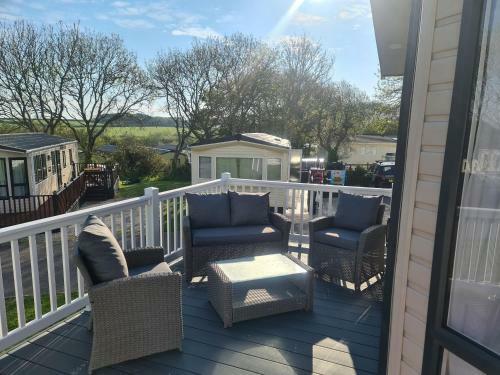 Mawgan Pads Trevella Crantock