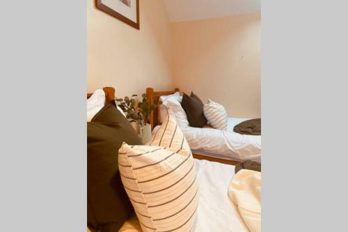 Upper Heath Farm - Stable Cottage