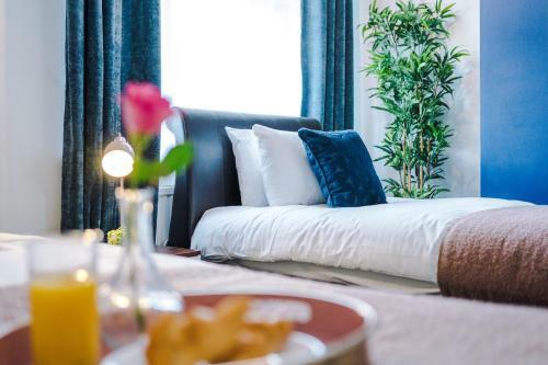Harley House - Spacious Home With Free Netflix & Parking By Rocketbnb