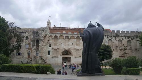 Hostal Pellegrini Luxury Rooms