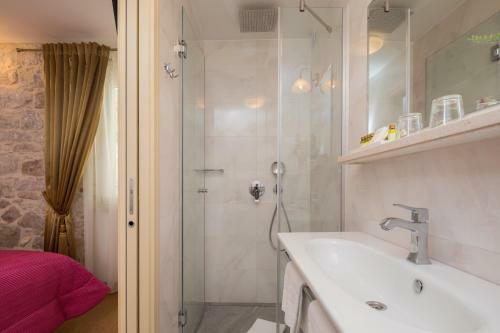 Bed & Breakfast Priska Luxury Rooms