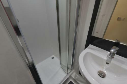 Albergue En Suite Rooms & Studios For Students Only, Coventry - Sk