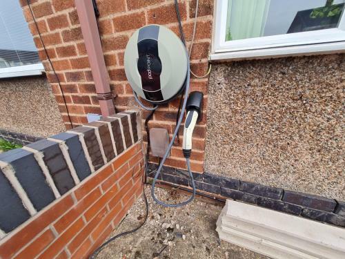 Contractor House With Parking & Netflix & Ev Charging Bac By Passionfruit Properties