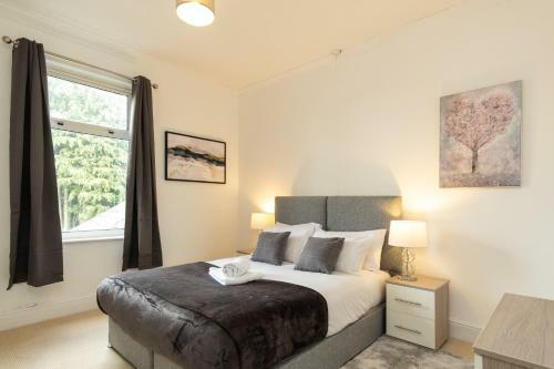 Barras House