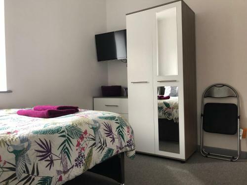 Hotel Opal Bank