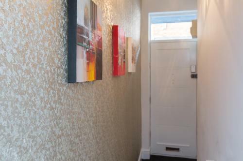 Hostal Townhouse Plus @ 130 West Street Crewe