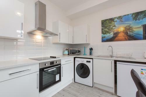 Hostal Townhouse Plus @ 130 West Street Crewe