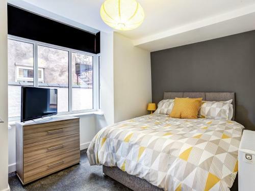 Hostal Townhouse Plus @ 166 Edleston Road Crewe