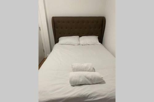 3 Bed Contemporary Crewe Apartment