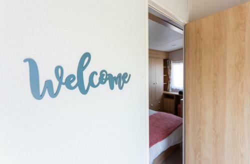 Family Friendly 2 Bedroom - On Great Holiday Park!