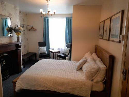 Hostal Foss Room