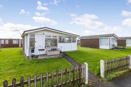 133 Norton Park
