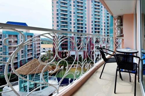 Apartamento Grande Caribbean Unit 815