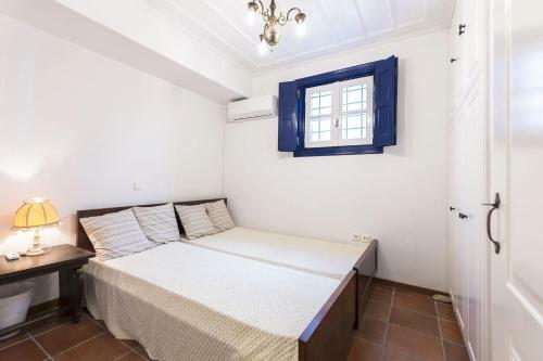 Beachfront Spetses Spectacular Fully Equipped Traditional Villa Familiesgroups