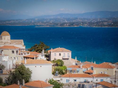 Villa Maison Suisse With Sea View In Spetses Town