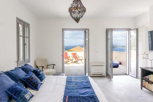 Villa Maison Suisse With Sea View In Spetses Town