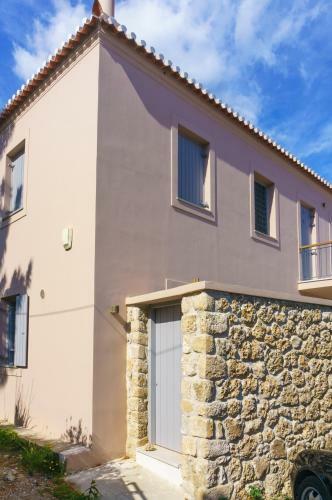 Villa Maison Suisse With Sea View In Spetses Town