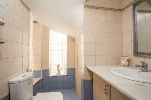 Thymoura Villa