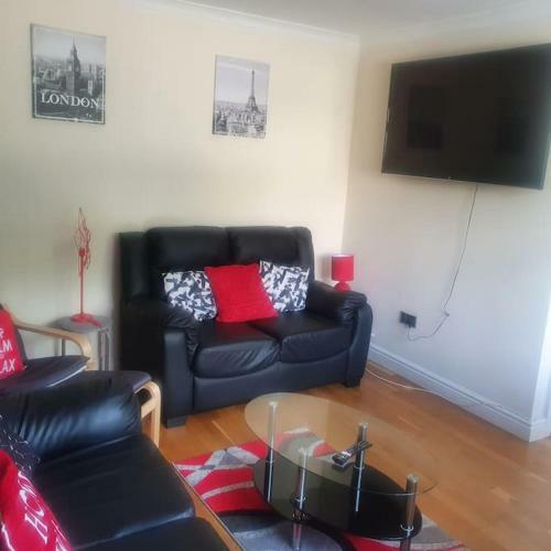 Harrow Cozy Apartment