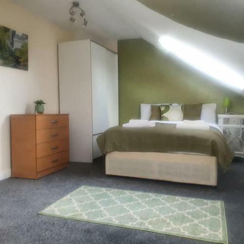 Harrow Cozy Apartment